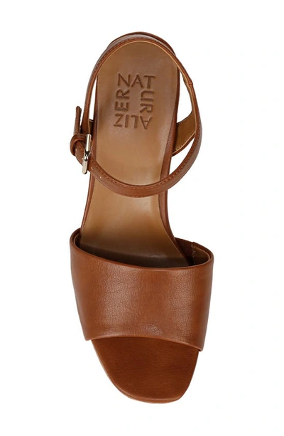 Naturalizer Lily Sandal In English Tea