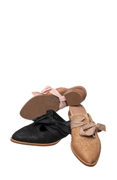 Antelope Ladee Mule In Black Leather