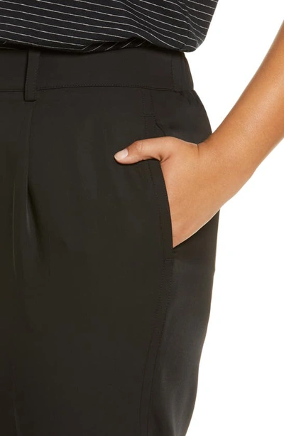 Vince Tapered Pull-on Pants In Black