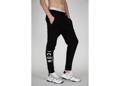 Shop Dsquared2 Pants In Black-white