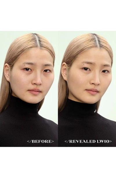 Prada Reveal Skin Optimizing Refillable Soft Matte Foundation In Lw10