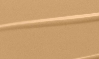 Prada Reveal Skin Optimizing Refillable Soft Matte Foundation In Mw40