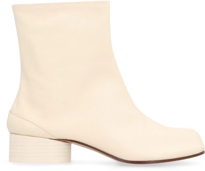 Shop Maison Margiela Tabi Leather Ankle Boots In Panna