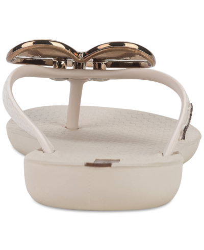 Ipanema Women's Wave Heart Sparkle Flip-flop Sandals In Beige,bron
