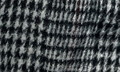 Marcus Adler Plaid Gloves In Black