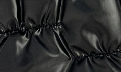 Marcus Adler Puffer Gloves In Black