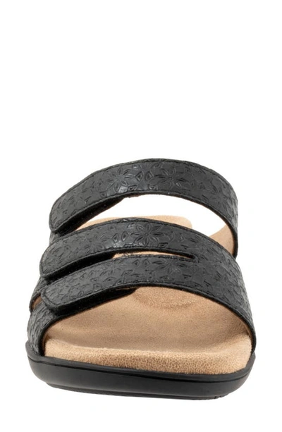 Trotters Rose Tool Slide Sandal In Black