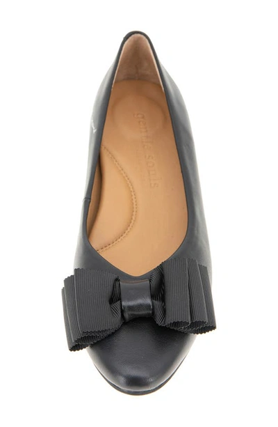 Shop Gentle Souls By Kenneth Cole Atlas Bow Detail Pump In Black Leather