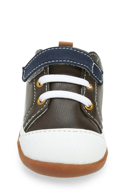 See Kai Run Stevie Ii Sneaker In Brown Leather/ Blue