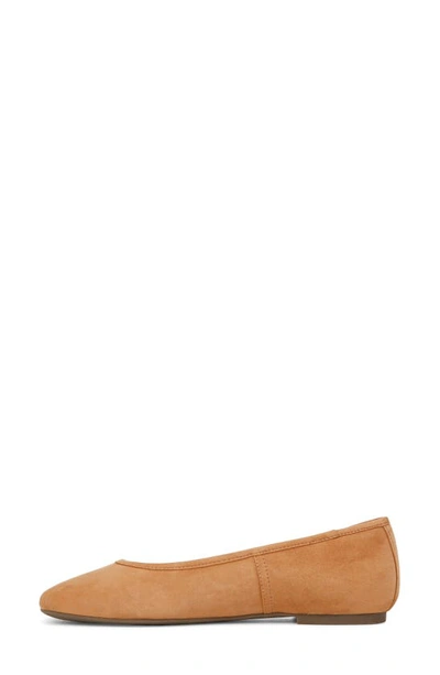 Vionic Orinda Square Toe Flat In Camel