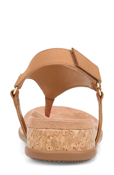 Vionic Kirra Ii Sandal In Camel