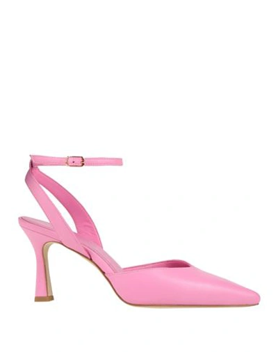 Shop J D Julie Dee Woman Pumps Pink Size 8 Leather