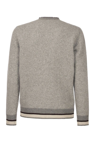Shop Peserico Round-neck Sweater In Wool Silk And Cashmere Boucle' Patterned Yarn In Grey