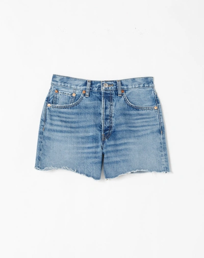 Shop Re/done 90s Low Slung Short In 24