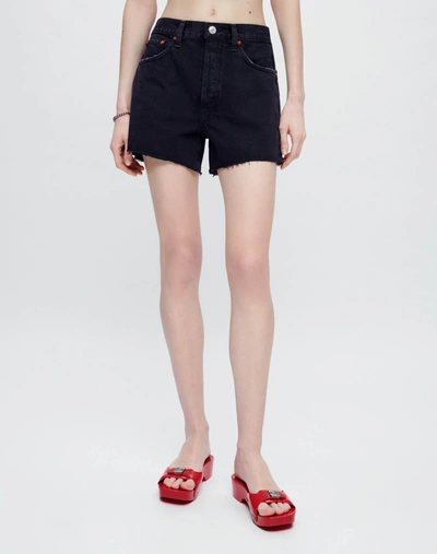 Shop Re/done 90s Low Slung Short In 24