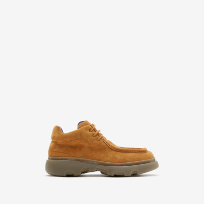 Shop Burberry Suede Creeper Mid Shoes In Segale
