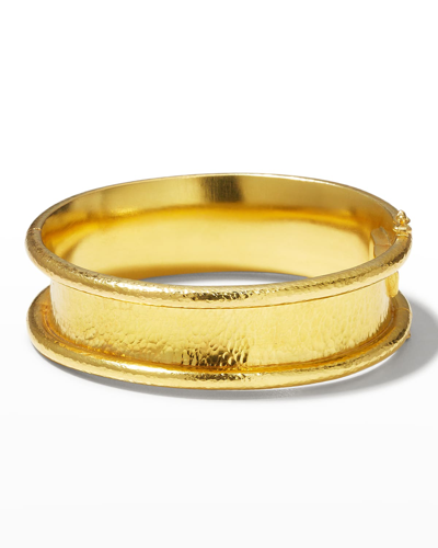 Shop Elizabeth Locke Small Amulet Bracelet In 05 Yellow Gold