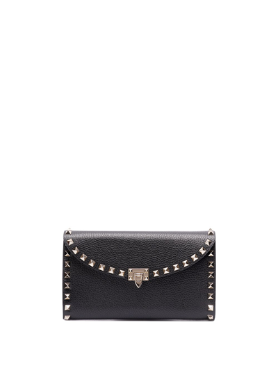 Shop Valentino `rockstud` Wallet On Chain In Black  