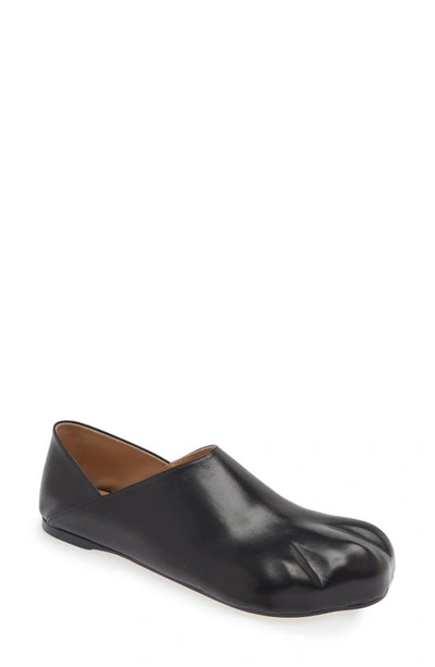 Shop Jw Anderson Paw Loafer In Nappa Lux 999 Black