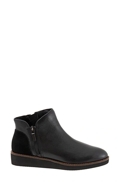 Softwalk Wesley Bootie In Black Leather