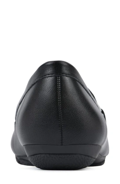 Cliffs By White Mountain Gush Tassel Loafer In Black/ Smooth