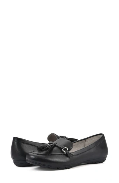 Cliffs By White Mountain Gush Tassel Loafer In Black/ Smooth