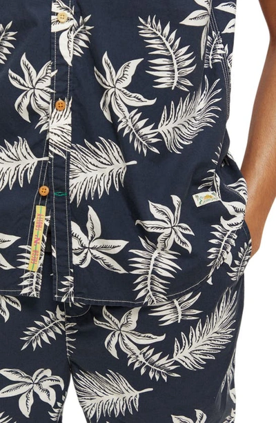 Scotch & Soda Trim Fit Floral Print Short Sleeve Button-up Shirt In 5818-navy Leaf