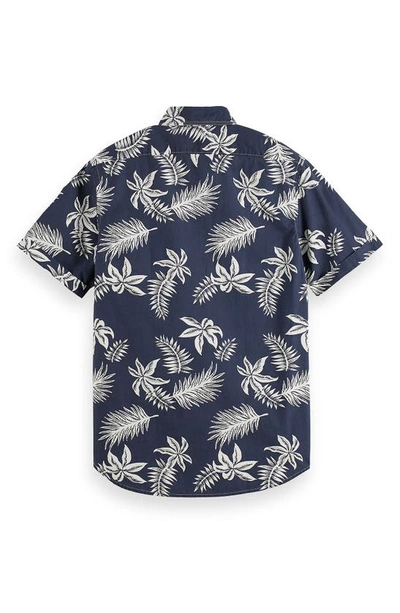 Scotch & Soda Trim Fit Floral Print Short Sleeve Button-up Shirt In 5818-navy Leaf