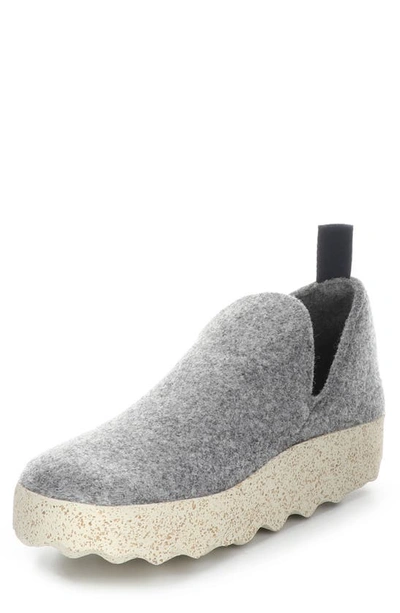 Shop Asportuguesas By Fly London Fly London City Slip-on In Concrete Tweed/ Felt