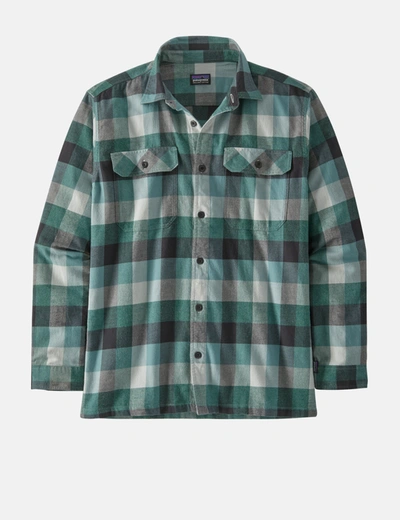 Shop Patagonia Fjord Flannel Guides Shirt (organic) In Green