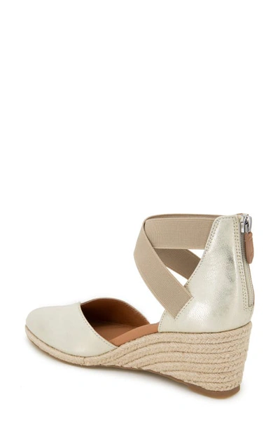 Gentle Souls By Kenneth Cole Orya Espadrille Wedge Sandal In Ice