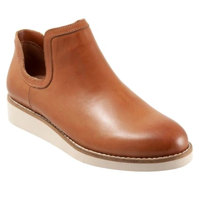 Softwalk Woodbury Leather Bootie In Multi