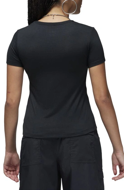 Nike Essentials Slim Crewneck T-shirt In Black