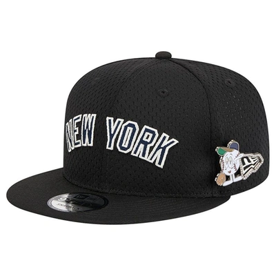 Shop New Era Black New York Yankees Post Up Pin 9fifty Snapback Hat