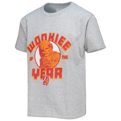 Shop Junk Food Youth  Heathered Gray Tampa Bay Buccaneers Star Wars Wookie Of The Year T-shirt In Heather Gray