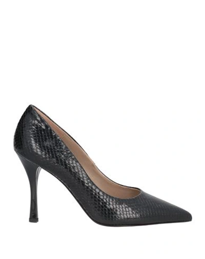 Amen Woman Pumps Black Size 9 Goat Skin In Black
