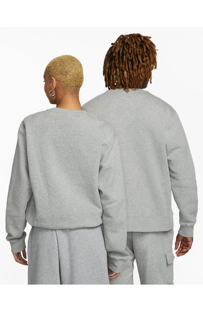Nike Grey Fleece Sportswear Club Crewneck Sweatshirt In D Gr H/white