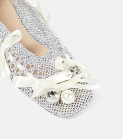 Shop Simone Rocha Bow-detail Crochet Ballet Flats In Silber
