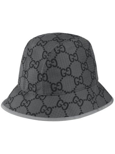 Shop Gucci Gg Supreme Bucket Hat In Grey