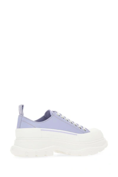 Shop Alexander Mcqueen Woman Lilac Leather Tread Slick Sneakers In Purple