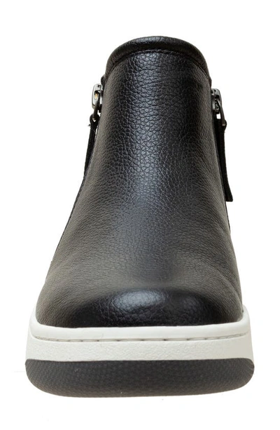 Linea Paolo Glen Bootie In Black