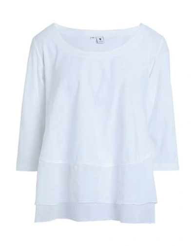 Shop European Culture Woman T-shirt White Size L Cotton, Ramie