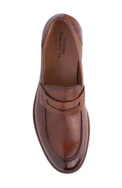 Vintage Foundry Harry Apron Toe Penny Loafer In Tan