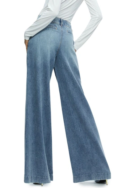 Shop Alice And Olivia Eric Pleated Waist Wide Leg Jeans In Sadie Vintage Blue