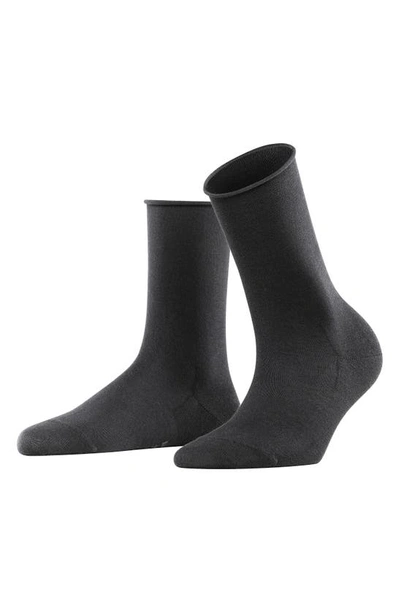 Shop Falke Active Breeze Crew Socks In Black