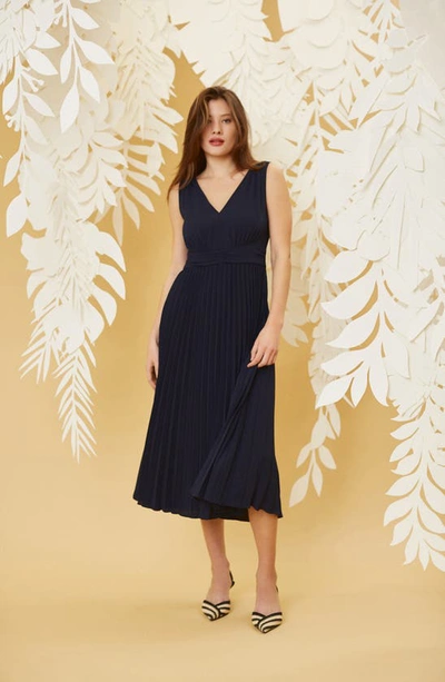 Shop Donna Morgan For Maggy Pleated Midi Dress In Navy Blazer