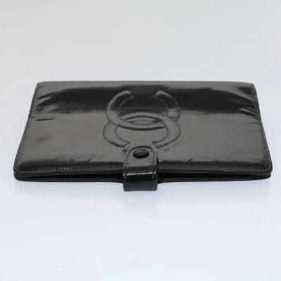 Pre-owned Chanel - Black Patent Leather Wallet  ()