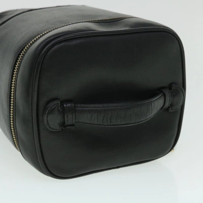 Pre-owned Chanel Vanity Black Leather Clutch Bag ()