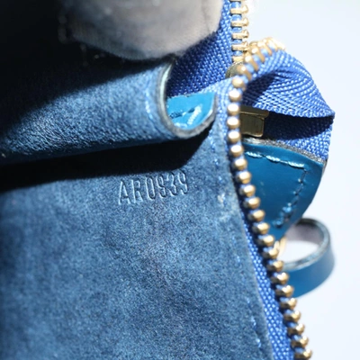 Pre-owned Louis Vuitton Pochette Accessoire Blue Leather Clutch Bag ()