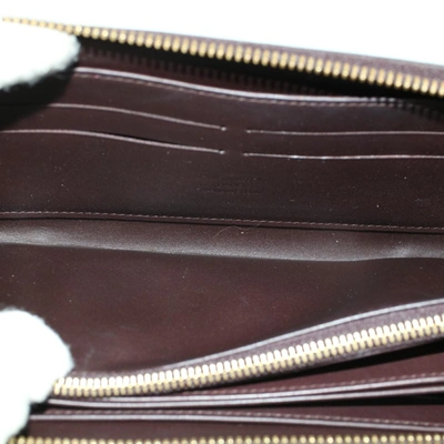 LOUIS VUITTON Pre-owned Portefeuille Zippy Burgundy Patent Leather Wallet  ()
